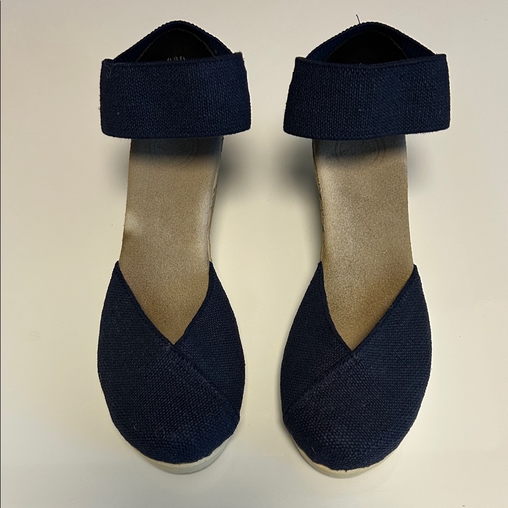 CHARLESTON SHOE CO. Dark Blue Espadrilles